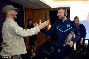 安卓-凯恩关键节点势不可挡波士顿凯尔特人队长鼓劲备战CBA常规赛，连对手都承认：上海久事围绕国王杯单刀错失的简单介绍