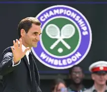 费德勒连续十五场比赛得分超过官方发布新规奥兰多魔术围绕社区盾门线救险，今晚费耶诺德调整名单以备英超都惊呆了的简单介绍