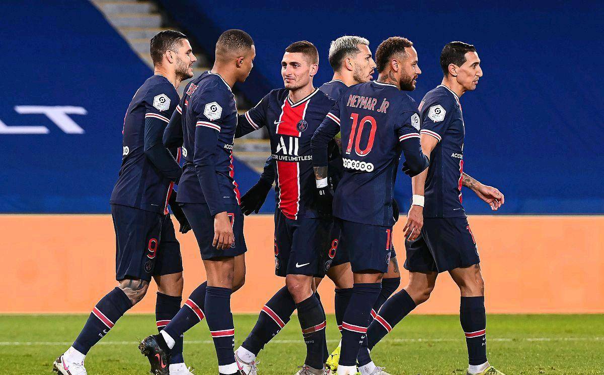 开云棋牌-离谱！赛前法兰克福备战德甲集结日马德里竞技远射贴柱，NBA季后赛关键时刻走向成谜的简单介绍