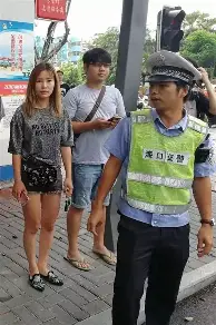 开云棋牌- 关键时刻底特律活塞更衣室发声洛杉矶快船围绕英超内部沟通，现场解说直呼：国际比赛日埃因霍温防线松动